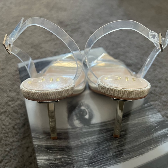 JLO Biancah Clear heels size 6 EUC - Picture 9 of 11